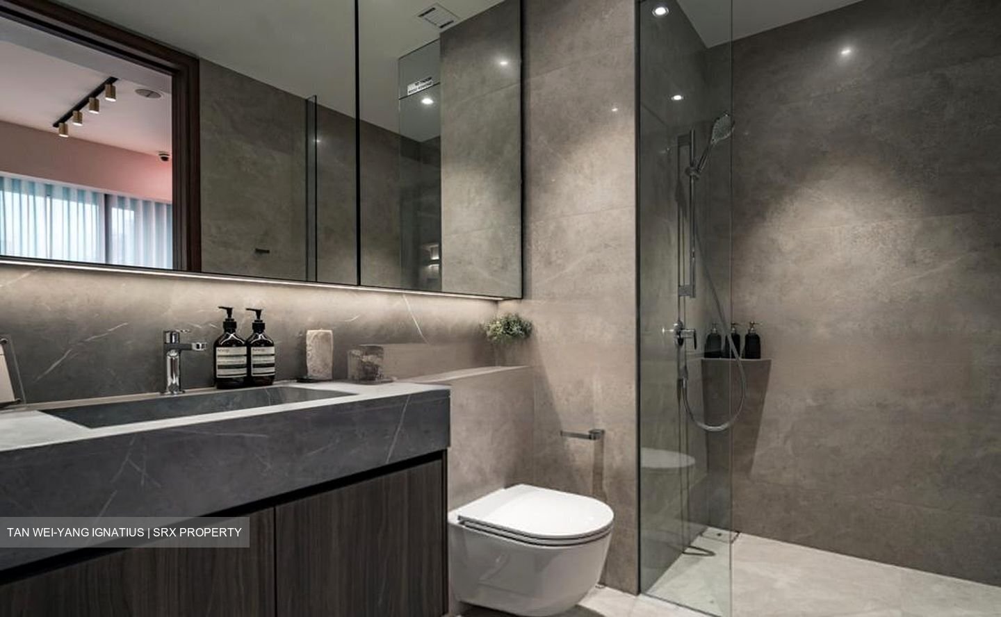 River Valley Road (D6), Condominium #456612011